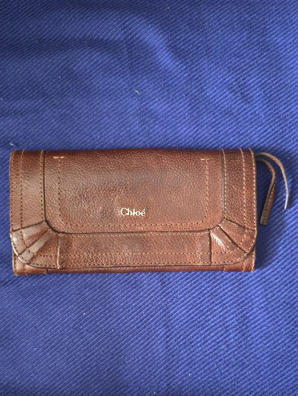 Chloé Brown Leather Zip Wallet